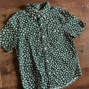 Boys Old Navy Button Down Shirt M Green White Floral Easter